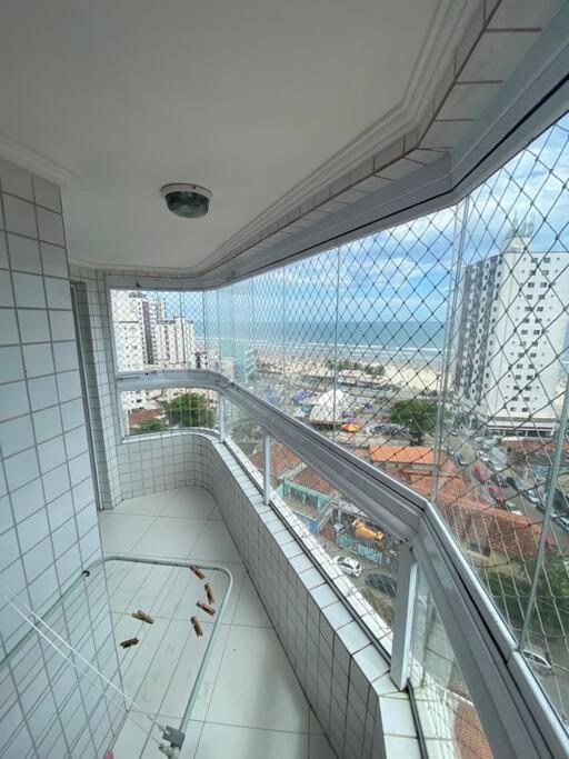 Apartamento 2 Dormitorios E Sacada Gourmet Frente Ao Mar Praia Grande  Exterior photo
